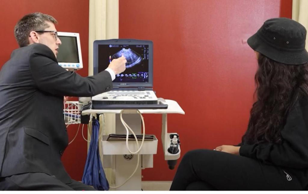 Pictures Of Fibroids 6 Dr. White at USA Fibroid Centers showing ultrasound of fibroids